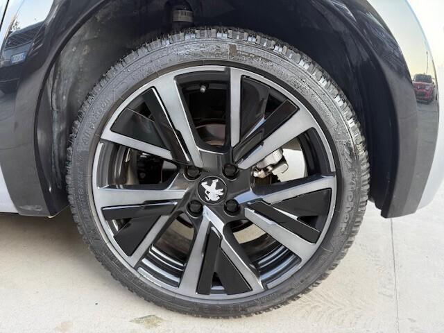 Peugeot 208 PureTech 100 GT Line