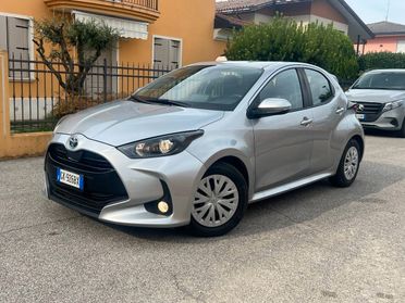 Toyota Yaris 1.5 Hybrid 5 porte Automatica Neopatentati