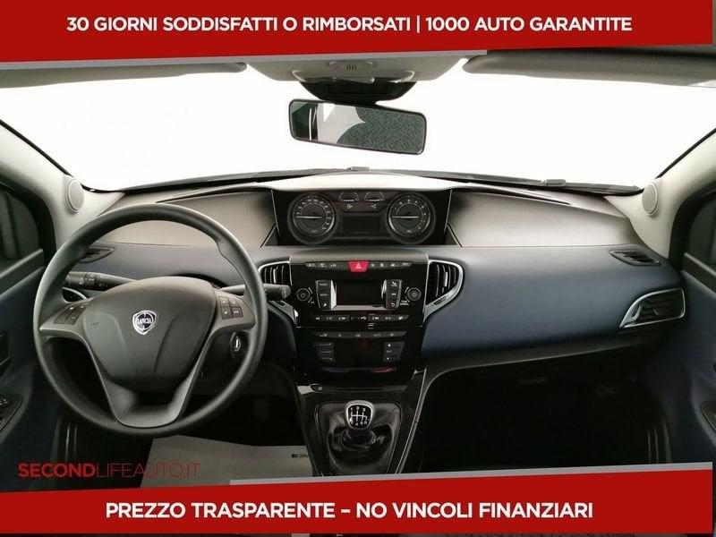 Lancia Ypsilon 1.0 firefly hybrid Oro s&s 70cv