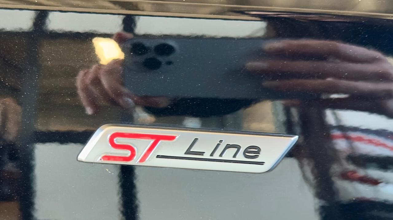 Ford Focus 1.0 EcoBoost Hybrid 125 CV 5p. ST-Line