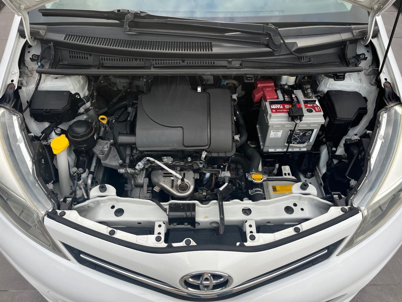 Toyota Yaris 1.0 BENZINA KM 64000