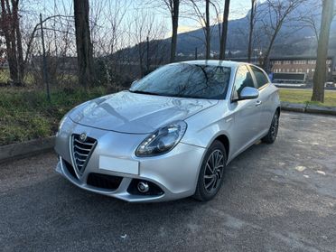 Alfa Romeo Giulietta 1.6 JTD 105 CV GANCIO TRAINO