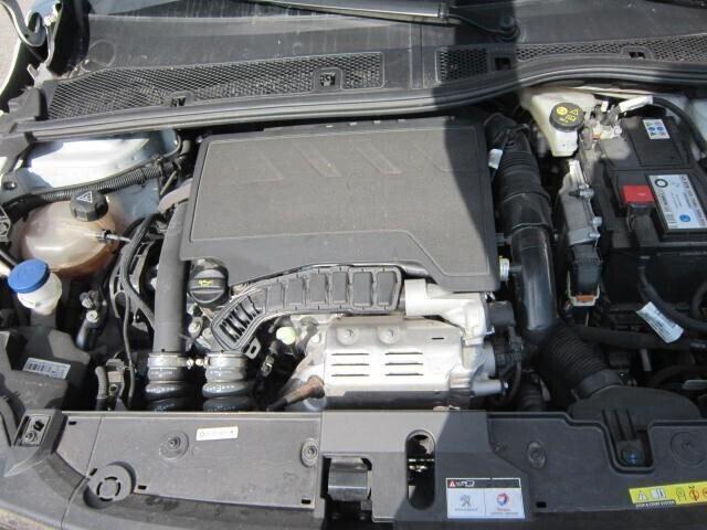 Peugeot 208 PureTech 130 Stop&Start EAT8 5 porte GT Pack
