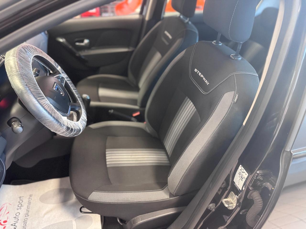 Dacia Sandero Stepway 1.5 Blue dCi 95 CV Techroad