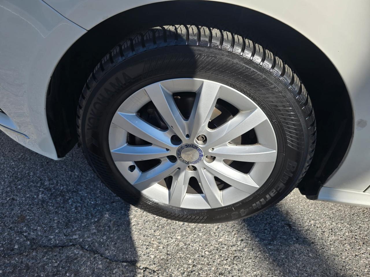 Mercedes-benz B 180 Premium LED CAMERA