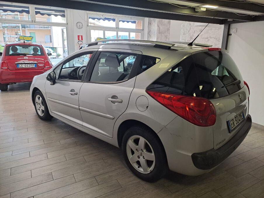 Peugeot 207 1.4 VTi 95CV SW Ciel Allure