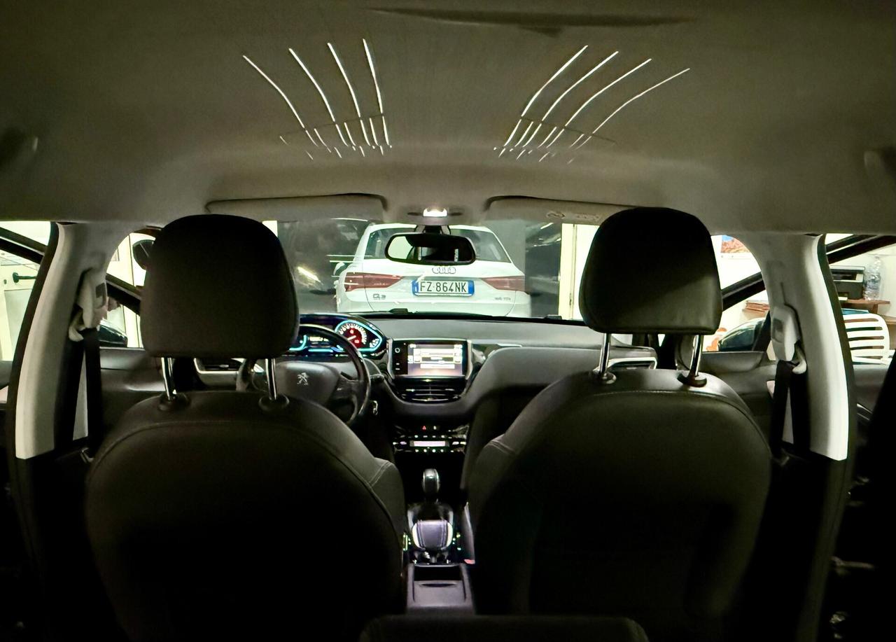 Peugeot 2008 BlueHDi 100 S&S Allure