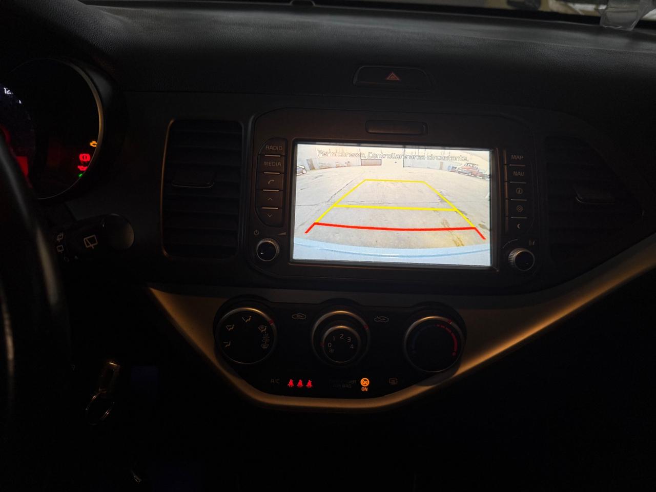 Kia Picanto 1.0 GPL 5 porte NEOPATENTATI