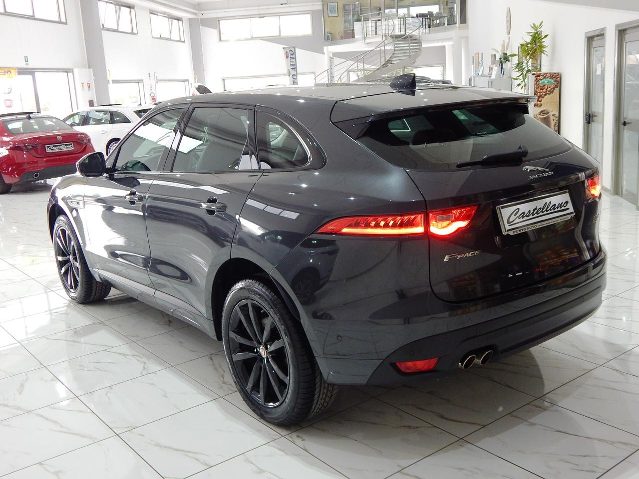 Jaguar F-Pace 2.0d i4 R-Sport 180cv Aut TETTO-NAVI-PELLE-PARK