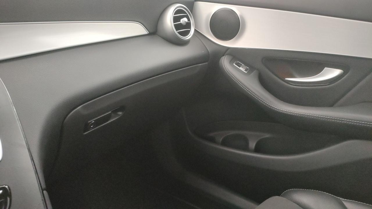 Mercedes-Benz GLC Coupe - C253 2019 - GLC Coupe 300 de phev (eq-power) Premium 4matic auto