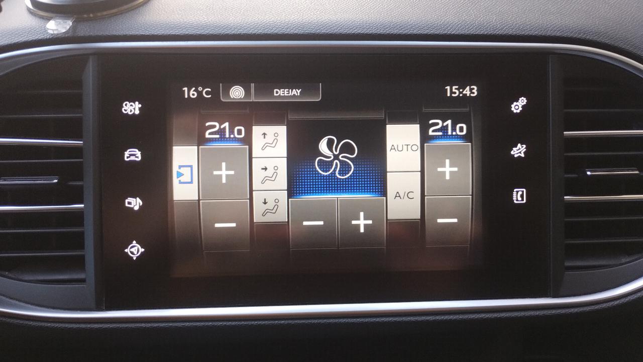 Peugeot 308 BlueHDi 120 S&S SW Business