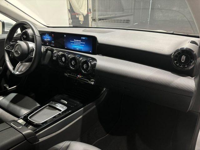 MERCEDES-BENZ A 180 d Automatic Advanced Navi