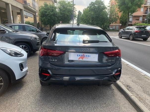 Audi Q3 SPB 35 TDI S tronic Business Plus