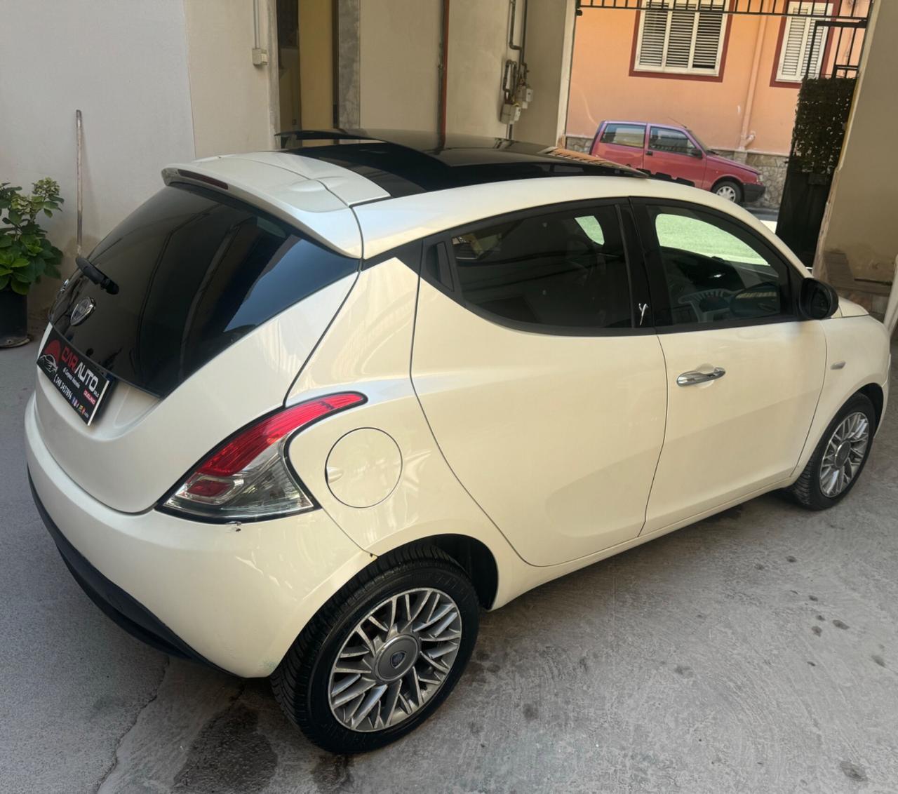 Lancia Ypsilon 1.3 MJT 16V 95 CV 5 porte S&S Platinum