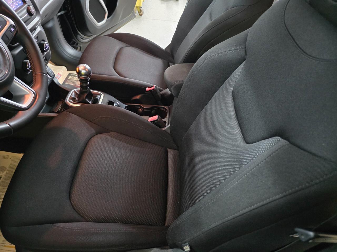 Jeep Renegade 1.0 T3 TOTAL BLACK