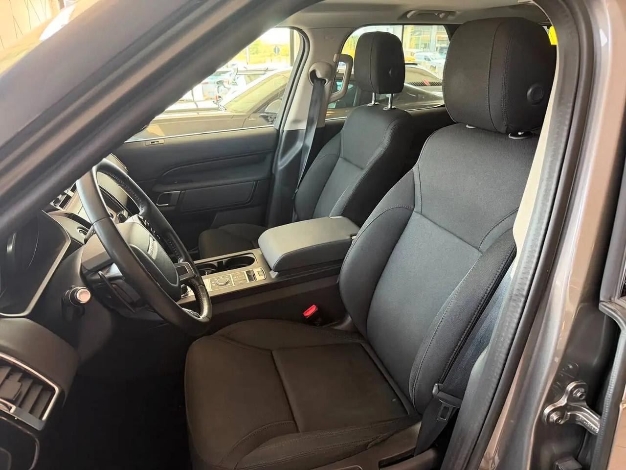 Land Rover Discovery 2.0 SD4 240 CV S 7 posti