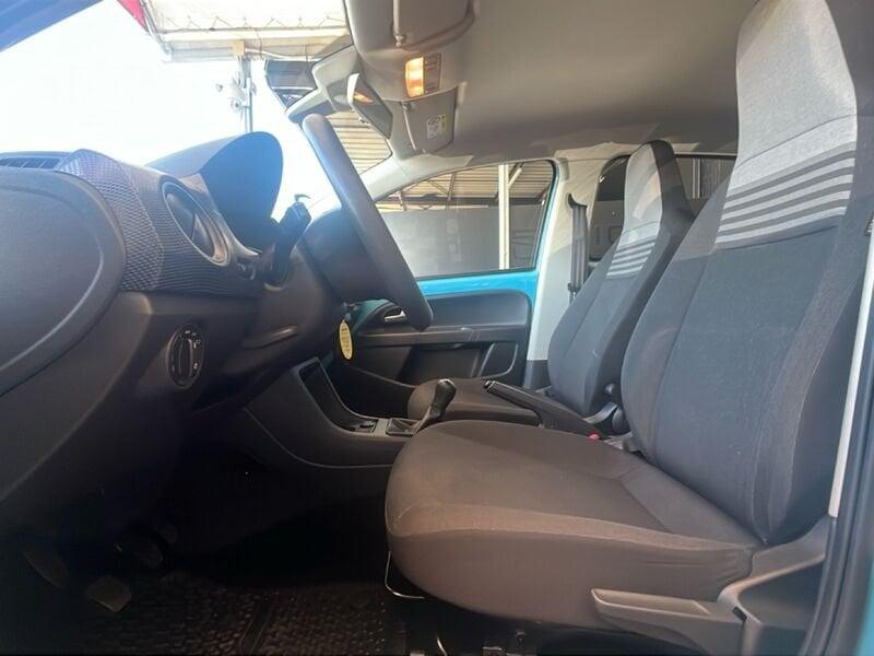 Volkswagen up! 1.0 55kW move up!