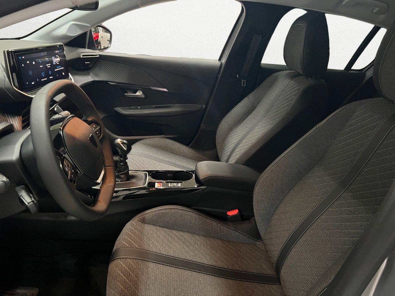 Peugeot 208 PureTech 100 Stop&Start 5 porte Allure KM 17.900