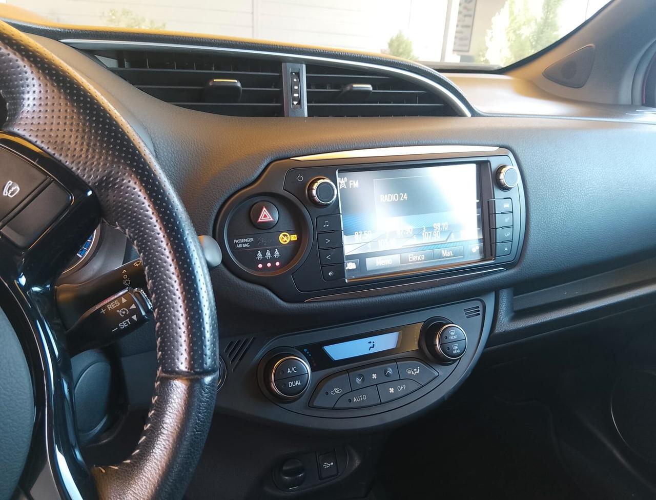 Toyota Yaris 1.5 Hybrid 5 porte