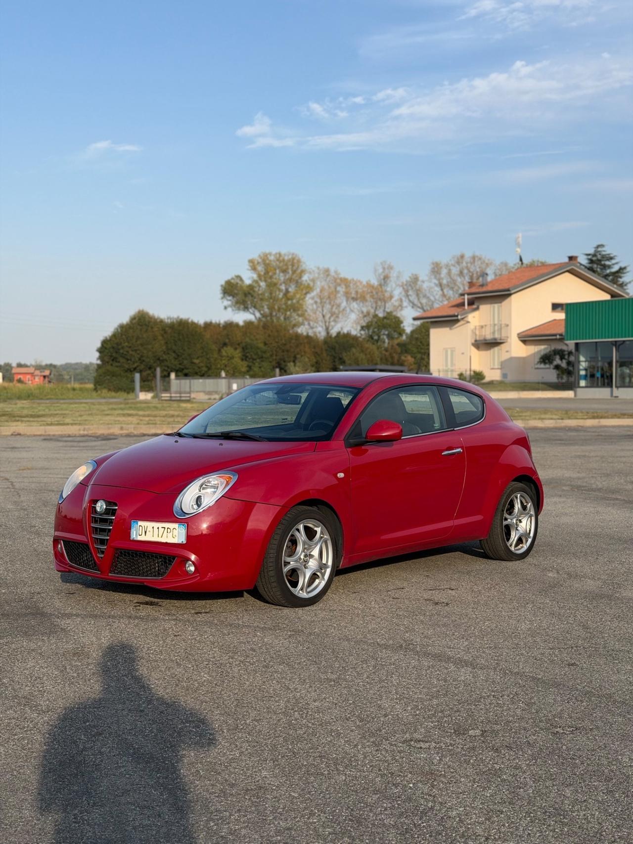 Alfa Romeo MiTo 1.6 JTDm 16V Distinctive Sport Pack