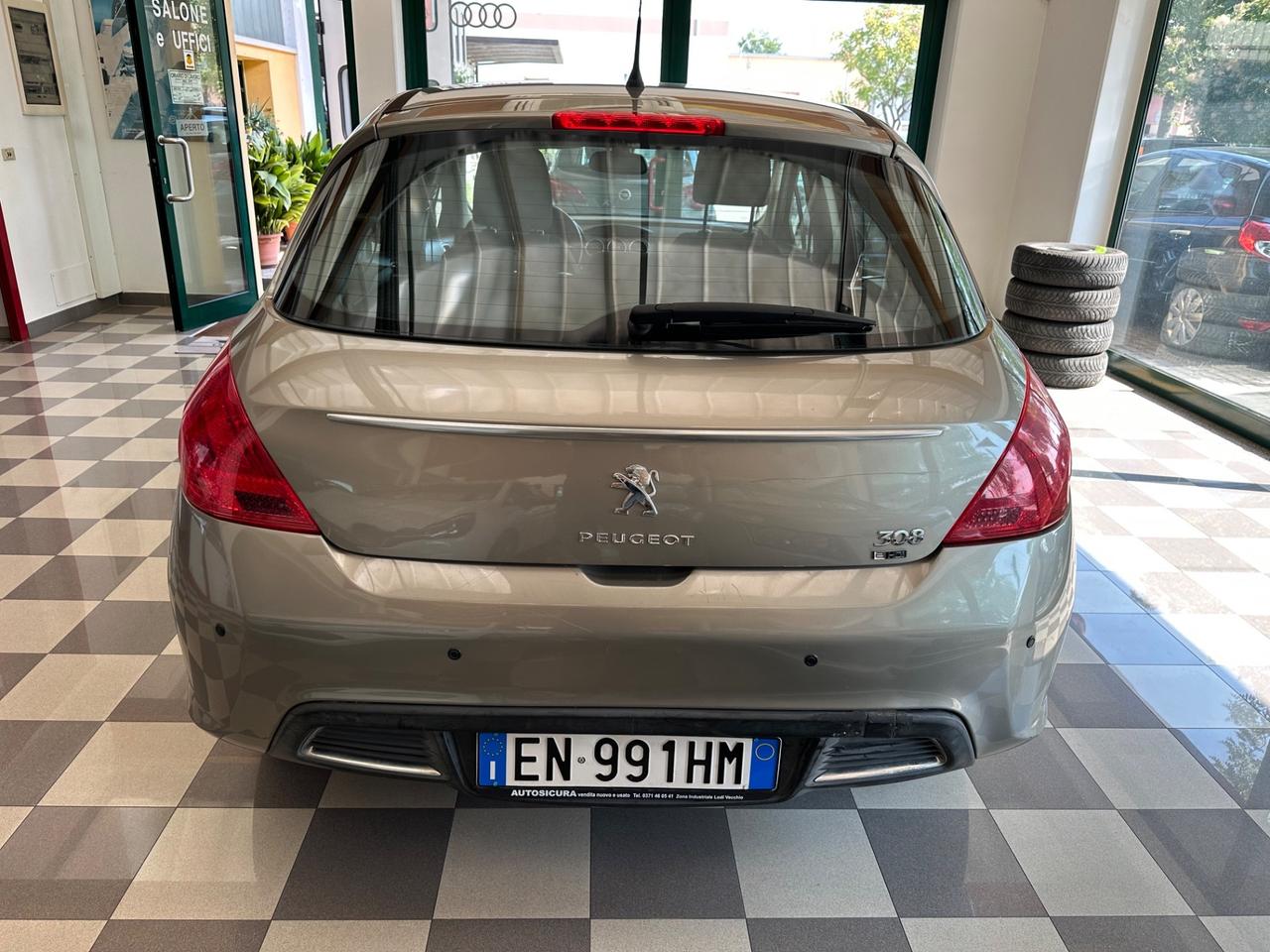 Peugeot 308 1.6 8V e-HDi 112CV Stop&Start 5p. Business
