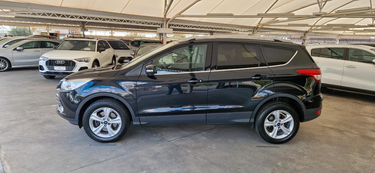 Ford Kuga 2.0 TDCi 120cv 2WD Titanium