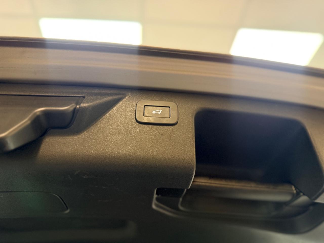 Land Rover Discovery Sport 2.0 TD4 163 CV AWD Hybrid R-Dynamic HSE 01/2023 Euro 6D