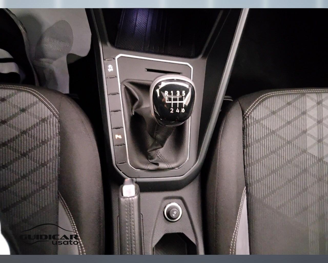 VOLKSWAGEN Taigo - Taigo 1.0 tsi R-Line 115cv