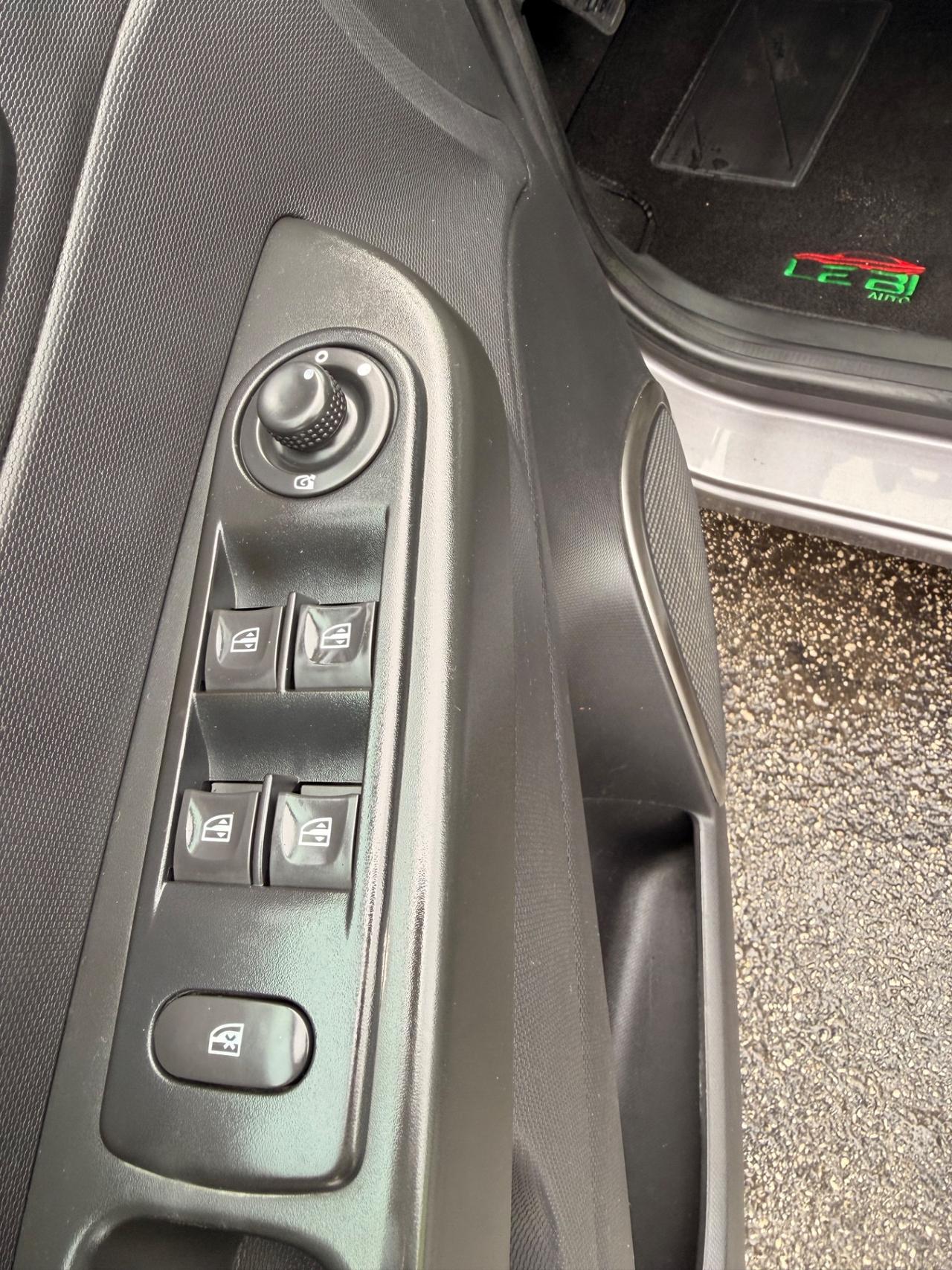 Renault Captur 1.5 dCi 8V 90 CV EDC Energy R-Lin2014