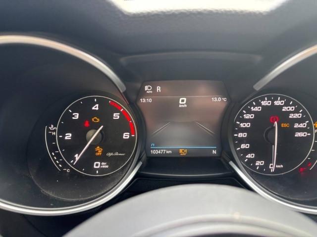 Alfa Romeo Stelvio 2.2 t Business rwd 160cv auto