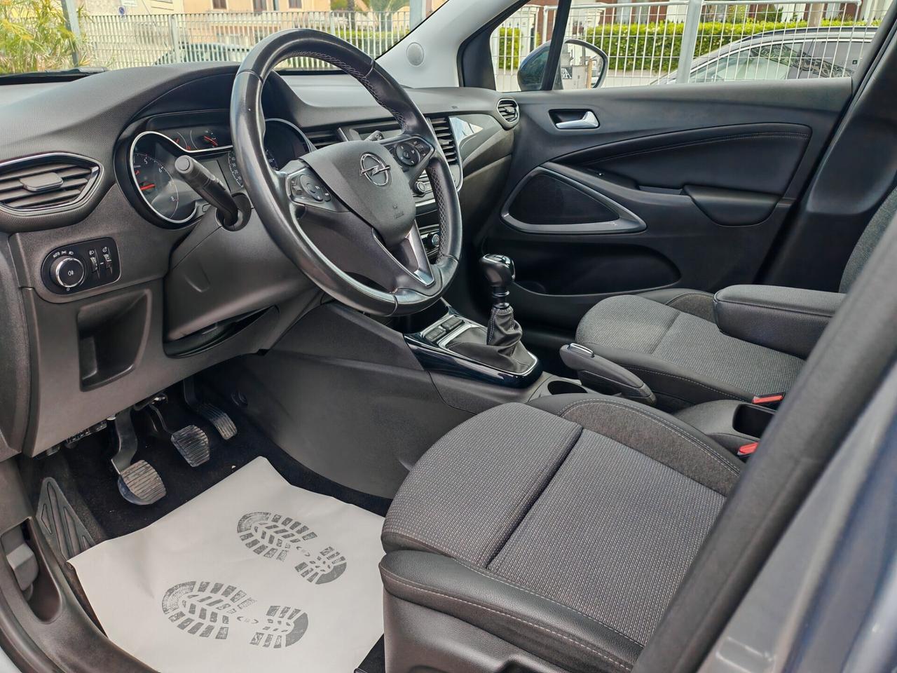 Opel Crossland 1.2benzina 64000km 2022