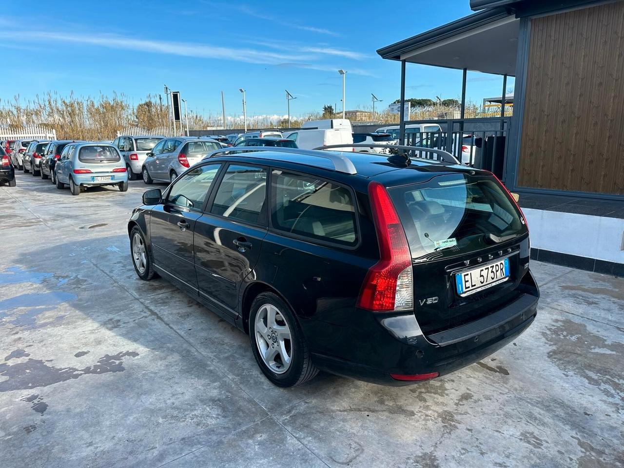 Volvo V50 D2 R-design 1.6 DIESEL 115 CV