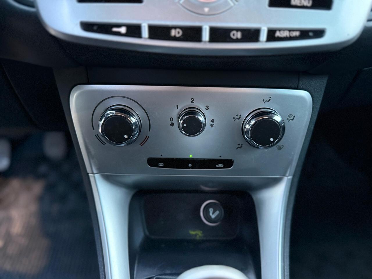 Lancia Delta 1.6 MJT 120 CV Gold