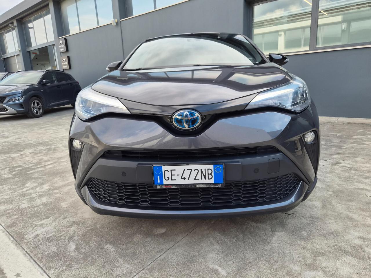 Toyota C-HR 2.0 Hybrid E-CVT Trend