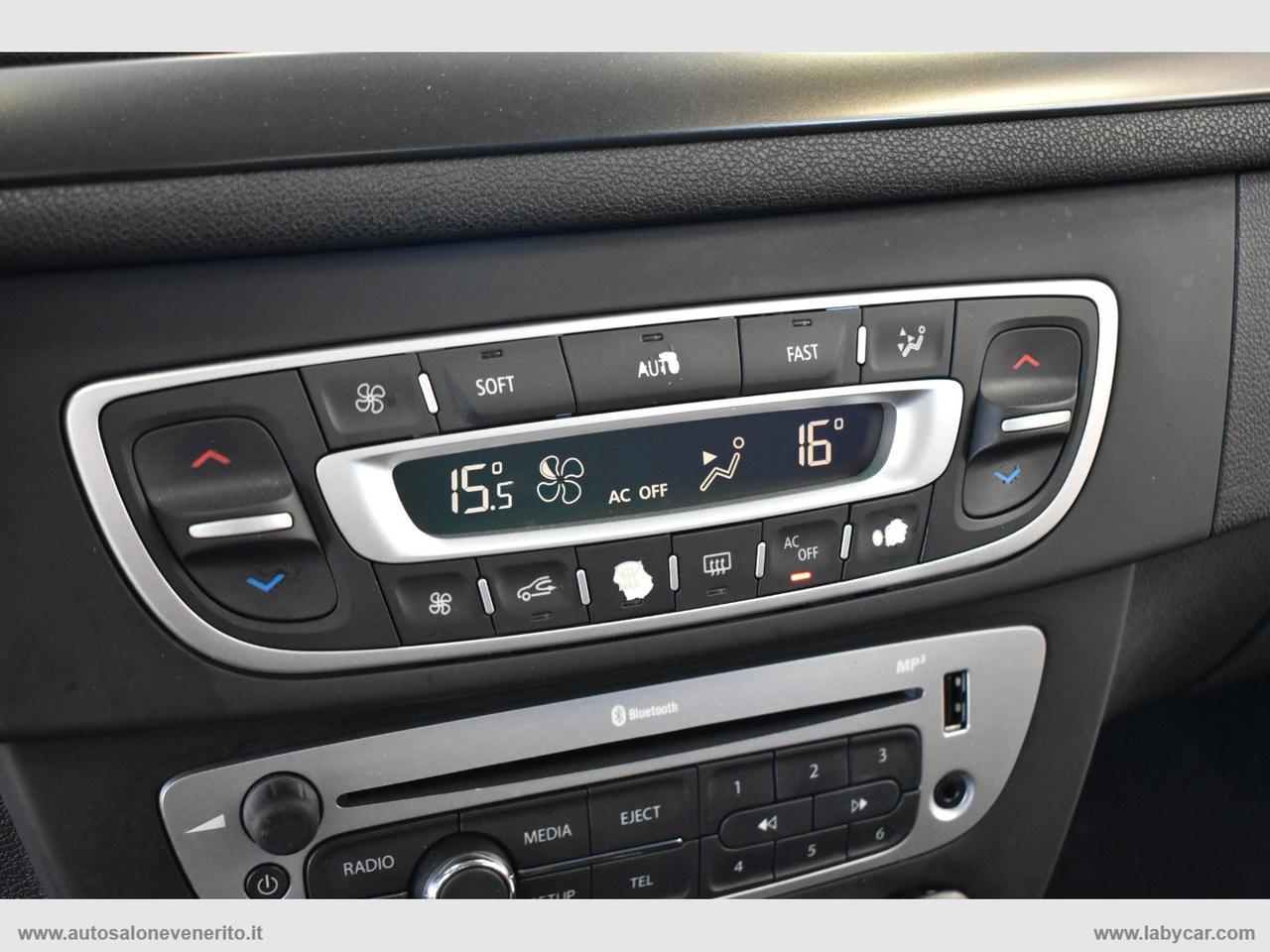 RENAULT Mégane 1.5 dCi 110 CV SporTour Wave