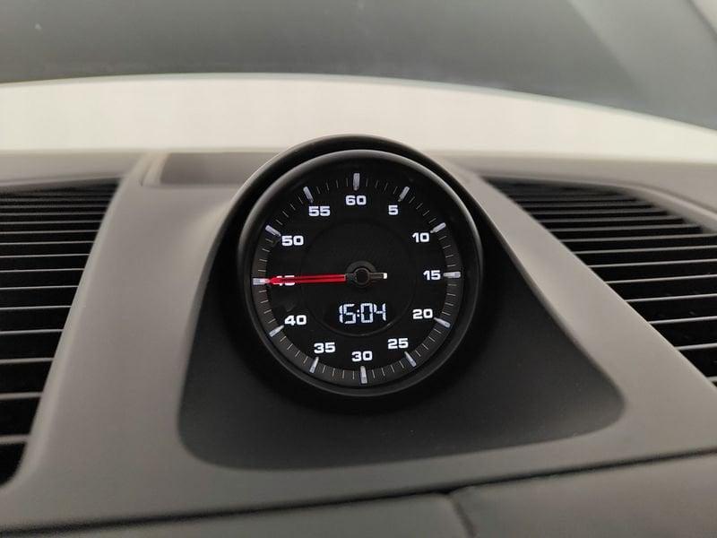Porsche Cayenne 3.0 V6