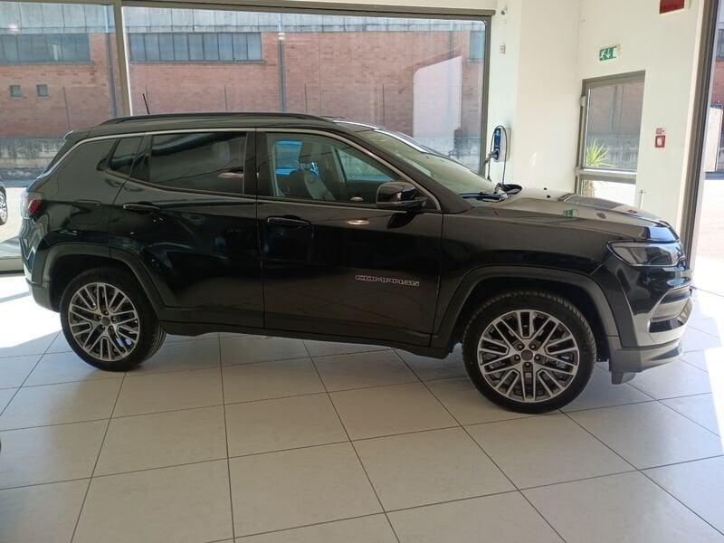 Jeep Compass e-Hybrid 1.5 Turbo MHEV T4 96kW Limited DDCT