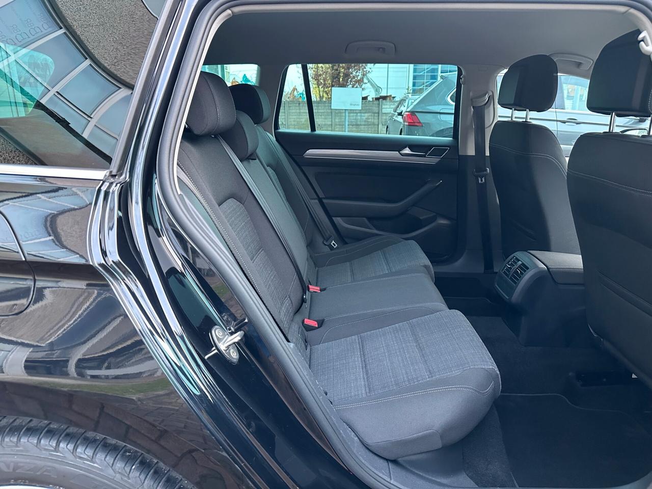 VW PASSAT 2.0TDI 150CV DSG EURO6D KEYLESS CARPALY