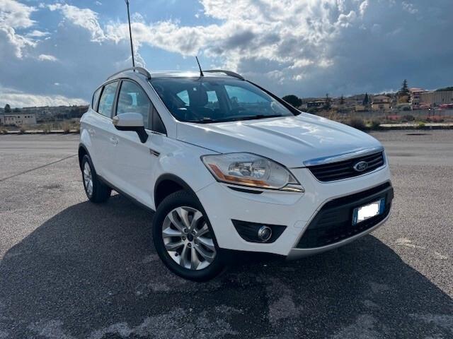 Ford Kuga 2.0 TDCi 136 CV 4WD Titanium