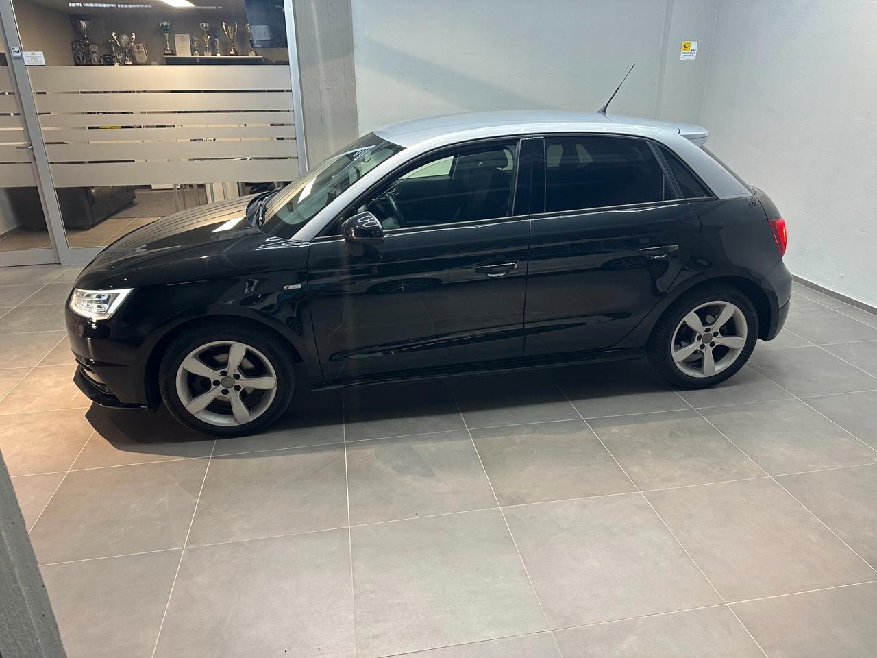 Audi A1 Audi A1 SPB 1.4 TDI S LINE 90 CV NEOPATENTATI NAVI KM CERT