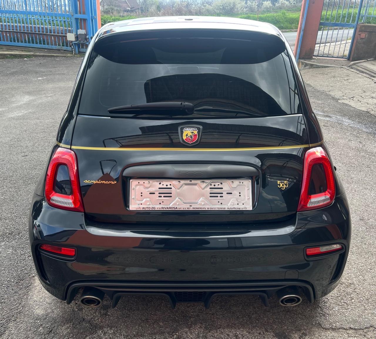 Abarth 595 1.4 T-Jet 165 CV Scorpioneoro-km65000-