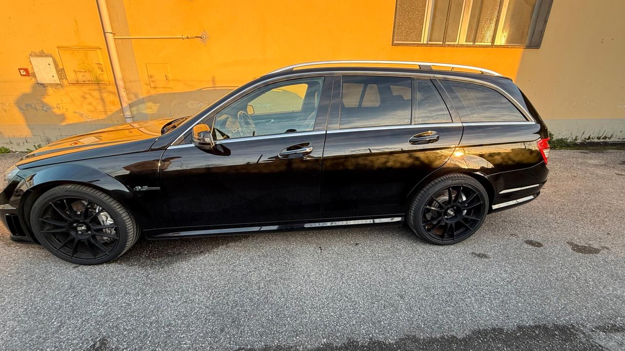 Mercedes benz C 63 AMG C63 Performance Station Wagon