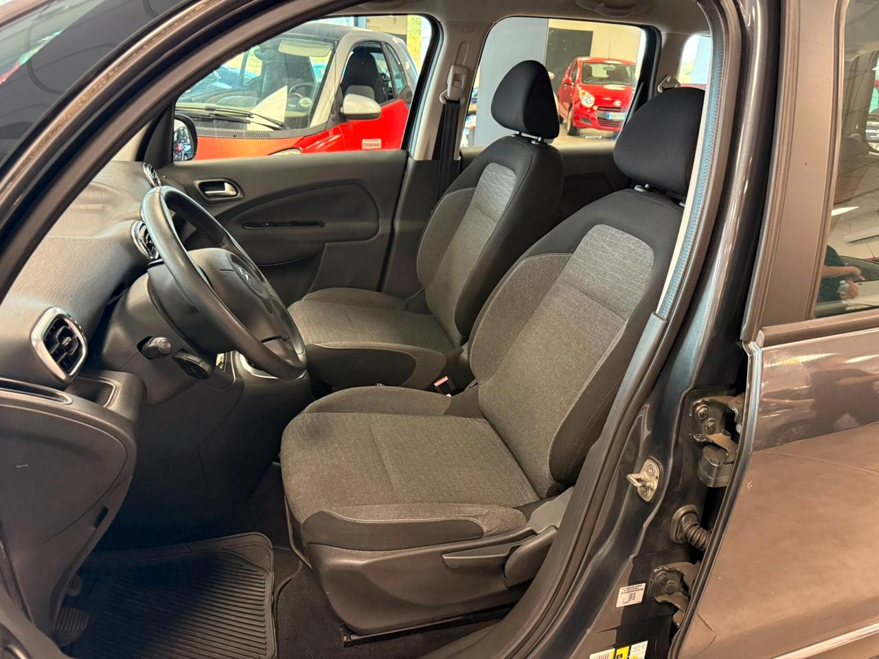 Citroen C3 Picasso BlueHDi 100 Exclusive non predispone della cinghia a bagno d'olio