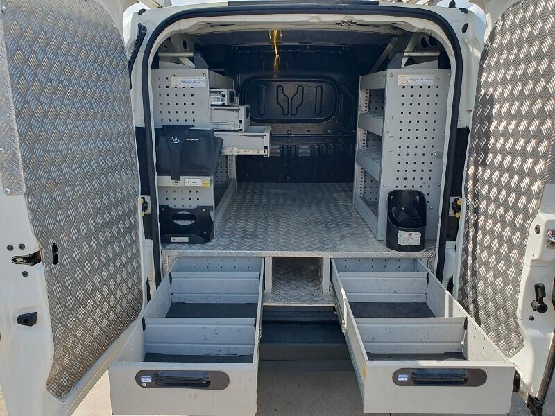 FIAT NEW Doblò 1.6 MJ 105CV S&S Cargo Scaffali B&M