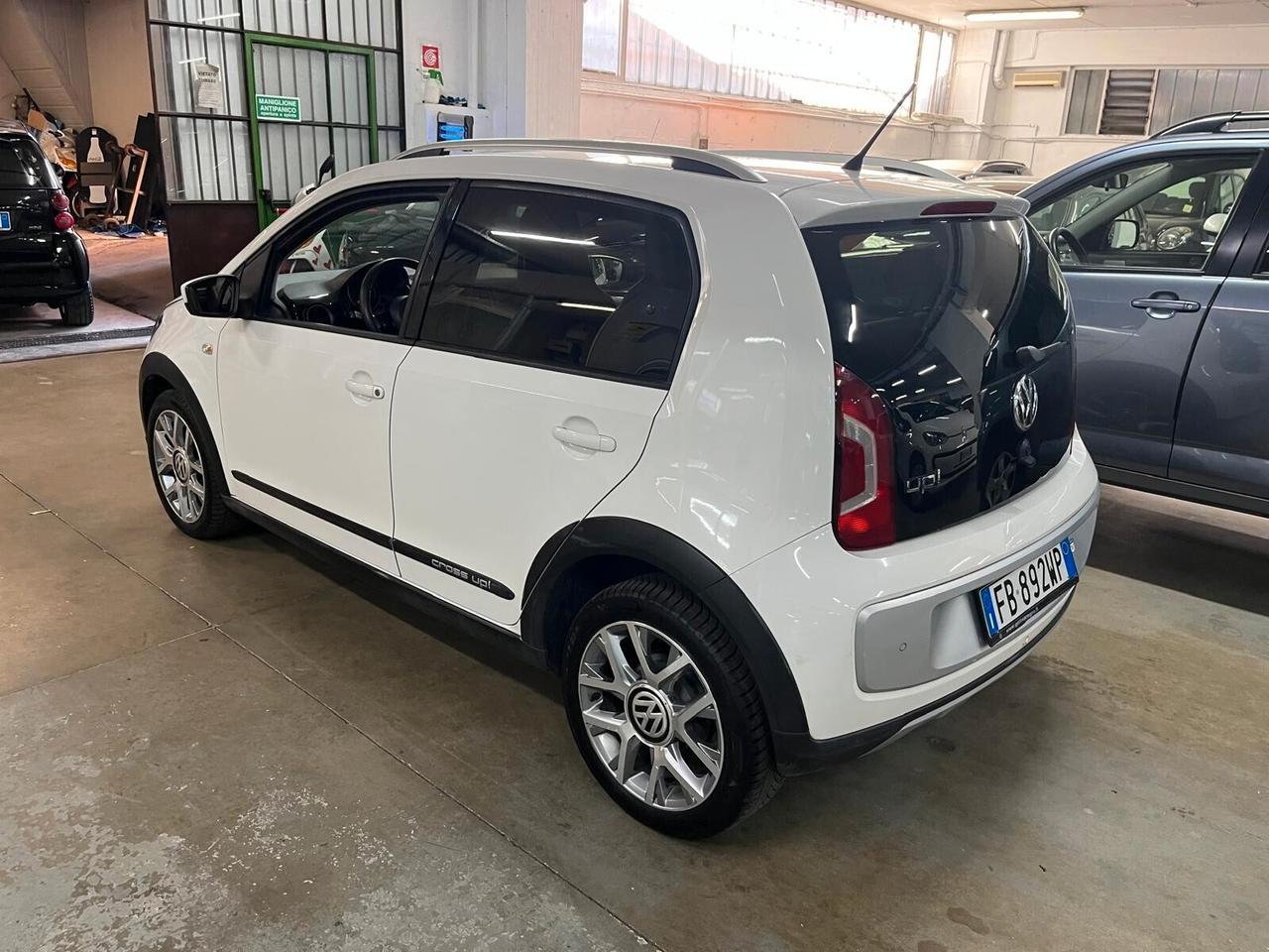 Volkswagen up CROSS 1.0 cambio automatico!!!