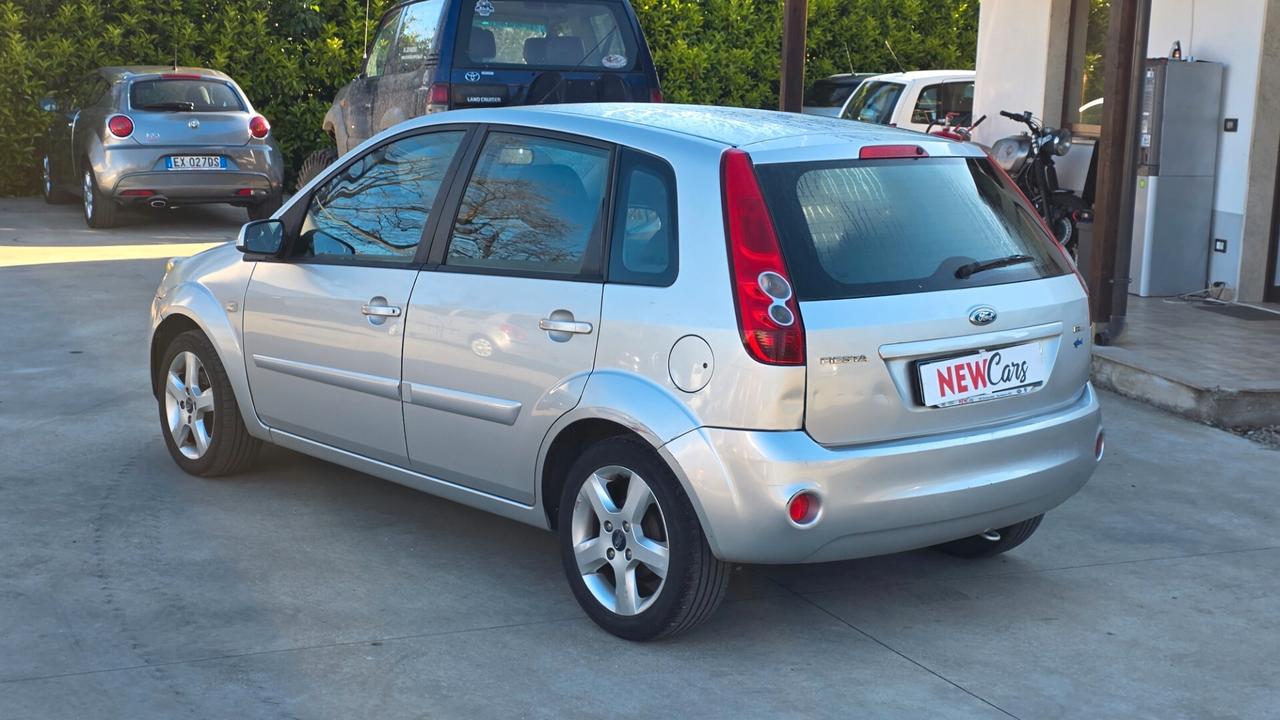 Ford Fiesta 1.4 TDCi 5p. Titanium