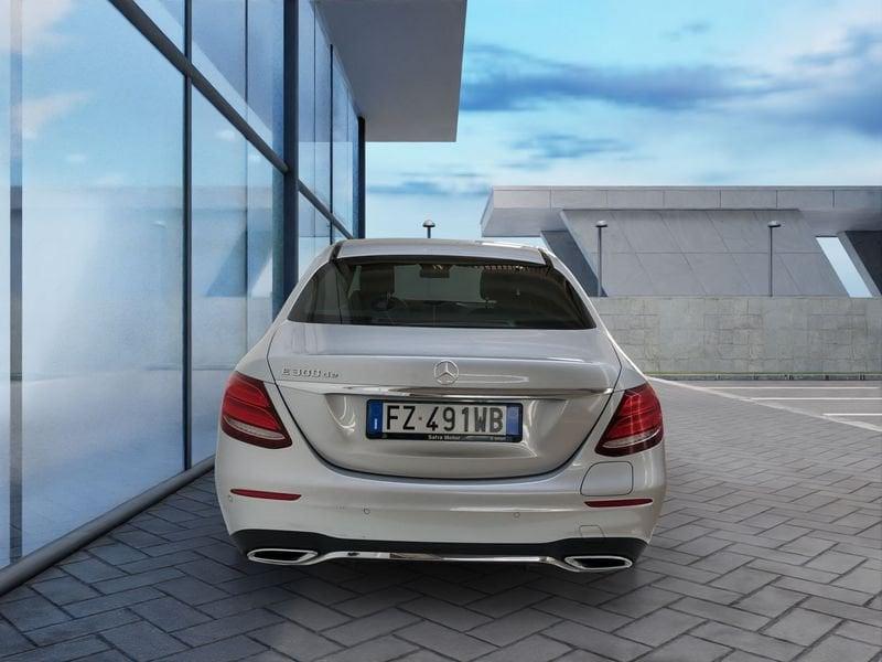 Mercedes-Benz Classe E E 300 de Auto EQ-Power Premium