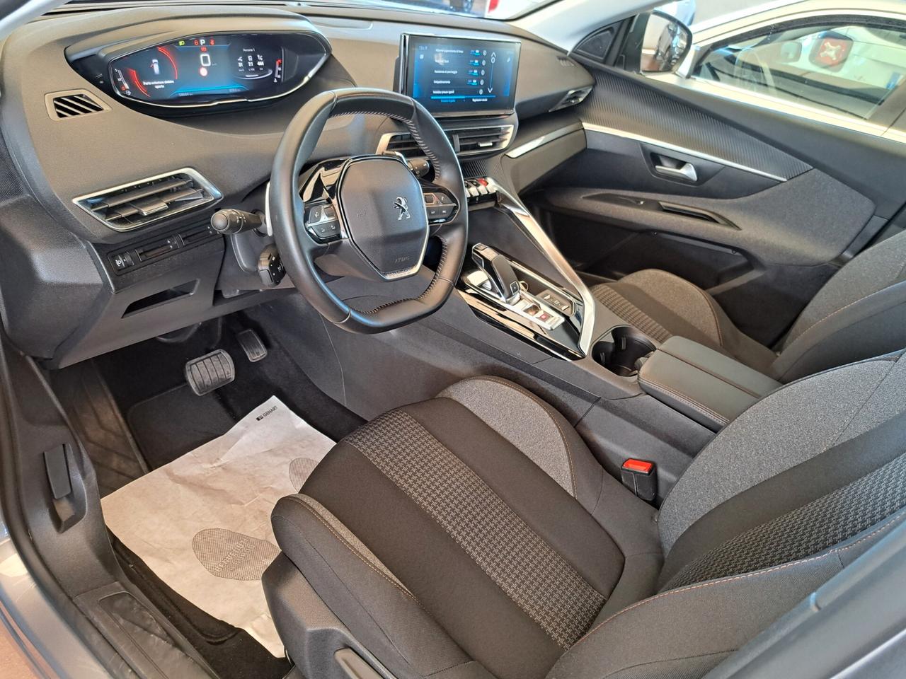 Peugeot 3008 1.5 BlueHDi 130CV S&S Active Business