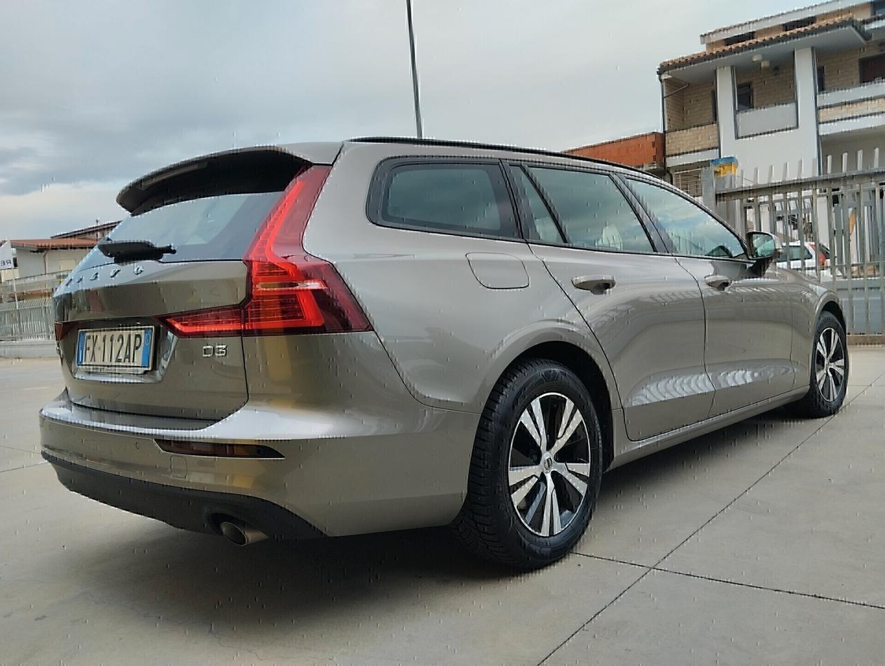 VOLVO V60 S.W. 2.0 TDI 150cv D3 Geartronic Business Plus