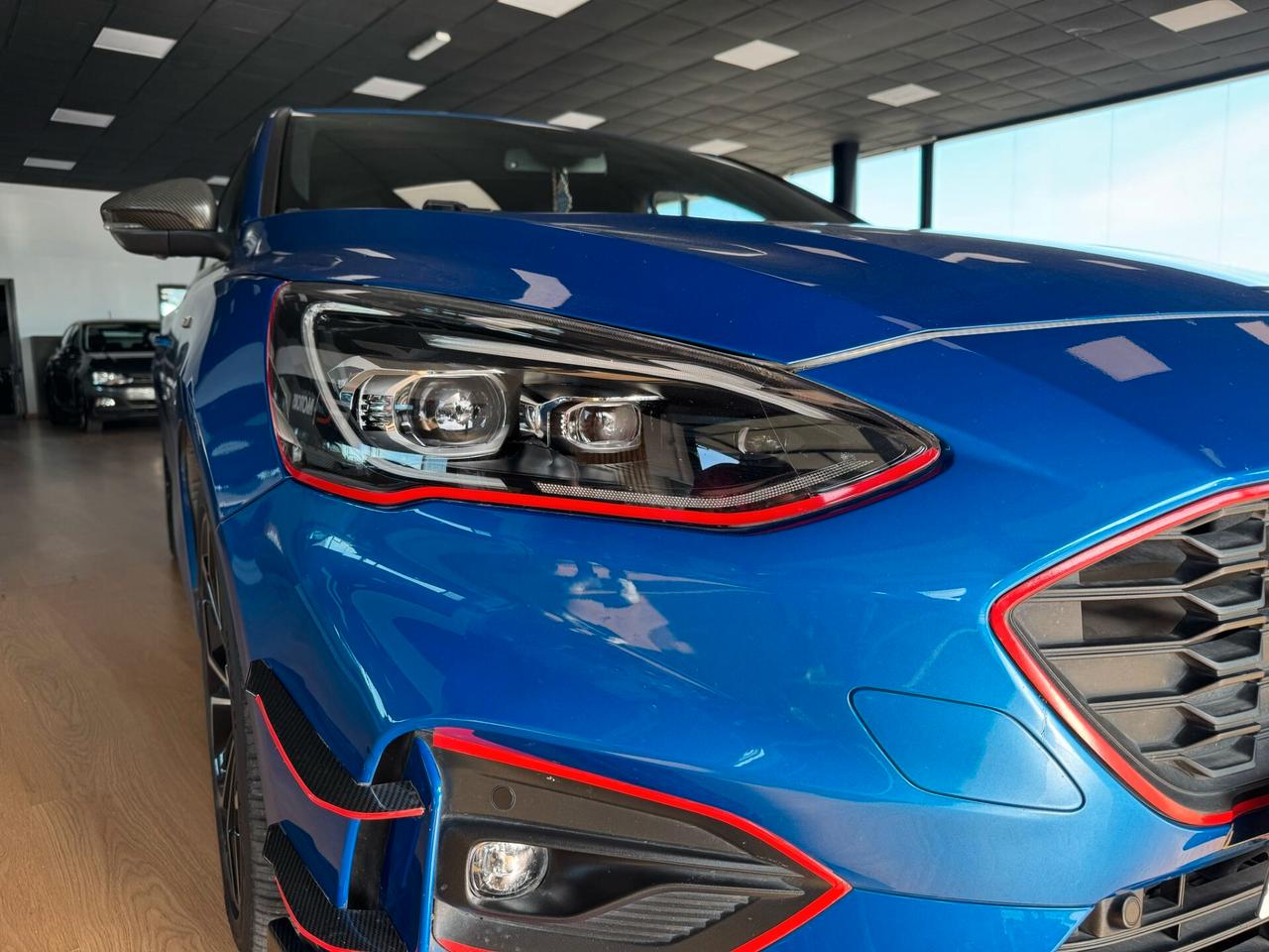 Ford Focus 1.0 EcoBoost Hybrid ST-Line